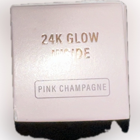 NIB JLO BEAUTY That Star Filter Complexion Booster Brightens Tone 1oz Pink Champ - Picture 2 of 6